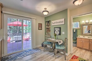 Breakfast Nook