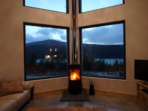 Cosy nights in front of log burner overlooking mountains and loch