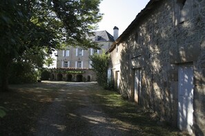 la grange et la maison