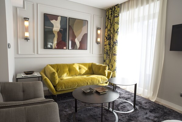 Executive lounge