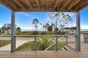 Main Level Gulf View Deck