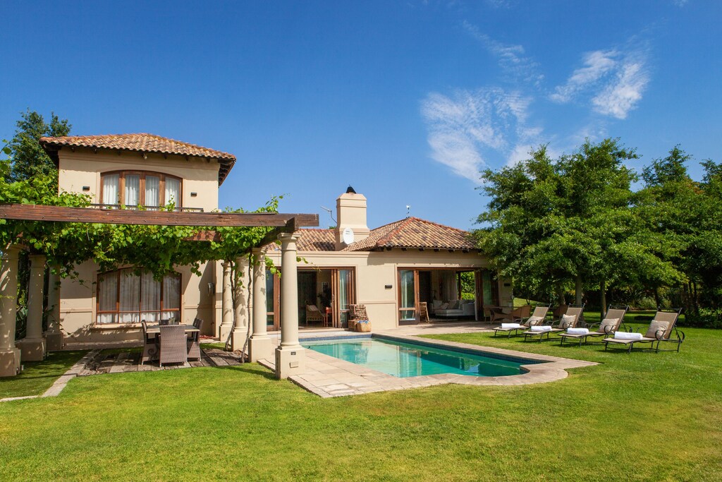 Picture of villa