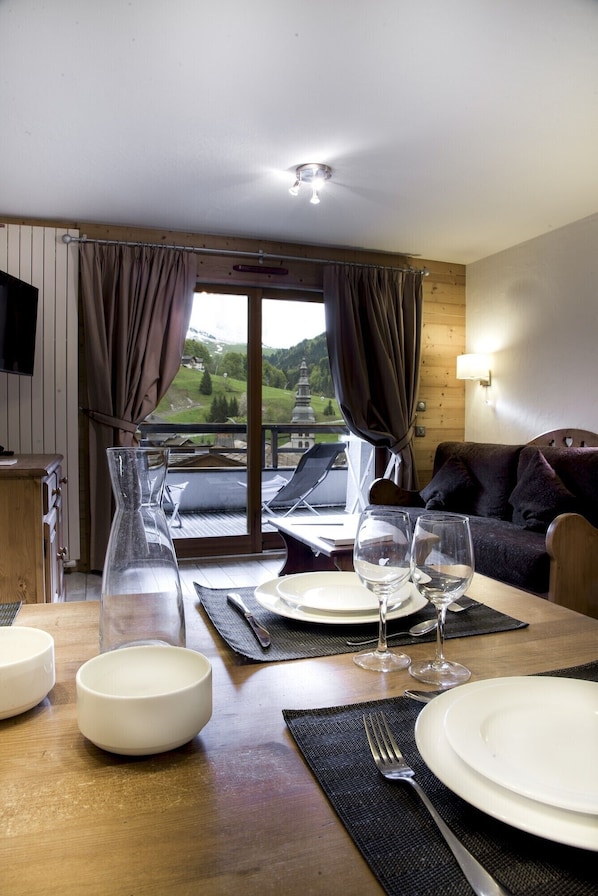 la clusaz hotels