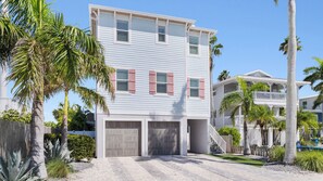 Welcome to 305 Highland Ave