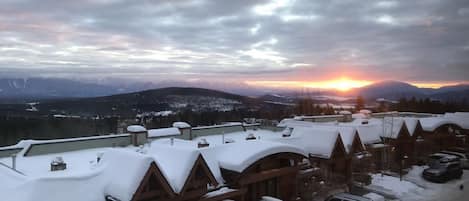 Good Morning Canadian Rockies from our lovely Condo!