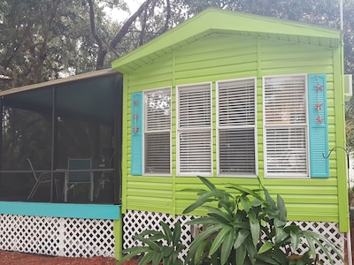 Nitas Nest is an adorable cottage nestled on the withlachoochee river 