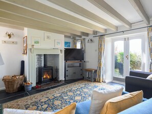 Charming living/ dining room with cosy wood burner | High View - Sandy Barn Cottages, St Breward, Bodmin Moor