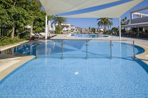 Childrenâs pool