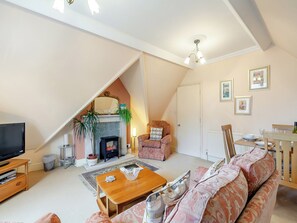 Living room/dining room | Prideaux - Caton, Eastbourne