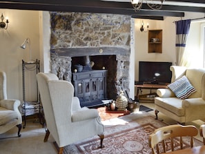 Living room/dining room | Trecarne Cottage, St Cleer, nr. Liskeard