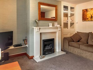 Living room | Estate Cottage, Wheldrake, near York