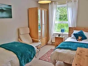 Twin bedroom | Sheerwater, Appledore