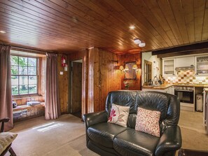 Open plan living/dining room/kitchen | Gardener’s Bothy, Glenprosen, by Kirriemuir