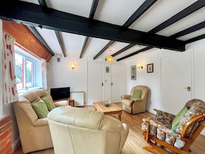 Living area | Tarrant Cottage - Bowling Green Farm, East Orchard, near Shaftesbury