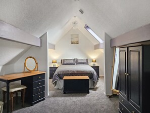 Double bedroom | Stable Cottage - Wayside Farm Cottages, Cloughton, near Scarborough