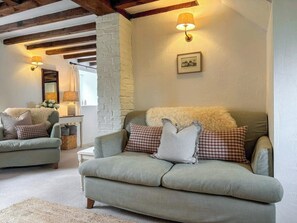 Living area | Grain End - Granary Farm Cottages, Sawdon, near Scarborough