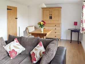 Living room/dining room | Chorlton Moss Cottage, Baldwins Gate, nr. Newcastle-under-Lyme