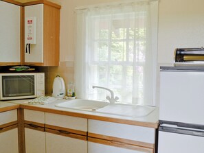 Kitchen | Manor Park - Ardmore, Skelmorlie, by Largs