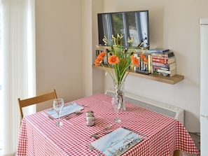 Open plan living/dining room/kitchen | Baytree Cottages - Baytree Cottage 2, Birch, nr. Colchester