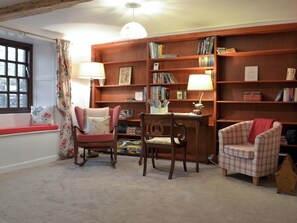 Snug | Smithy House, Bampton Grange, near Pooley Bridge