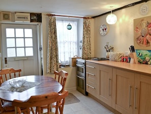 Kitchen/diner | Pebbles, Lympstone, nr. Exmouth