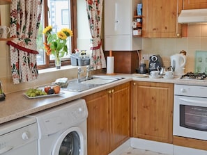 Kitchen | Combe Cairn, Millom