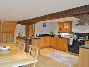 Open plan living/dining room/kitchen | The Barn, Monkwood, nr. Alresford