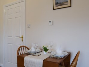 Dining area | Bards Well, Stratford-upon-Avon