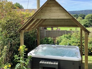 Hot tub | The Annexe, Neenton, near Bridgnorth