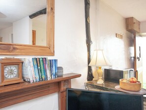 Living room | Byre - Summercourt Cottages, Looe