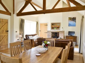 Open plan living/dining room/kitchen | Manor Farm Barns - The Apple House, Crimscote, nr. Newbold