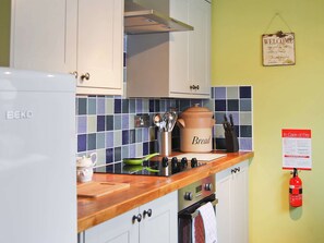 Kitchen | Little Tern, Winterton-on-Sea, nr. Great Yarmouth