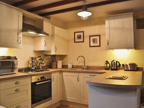 Kitchen | Red Lion Lodge, Myddle, nr. Shrewsbury
