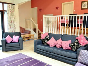 Living room/dining room | Bank End, Glenridding, nr. Ullswater