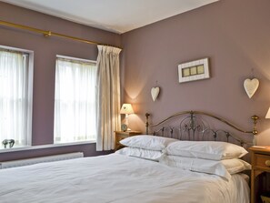 Double bedroom | Lund Cottage (was Gabriel’s Cottage), Keswick