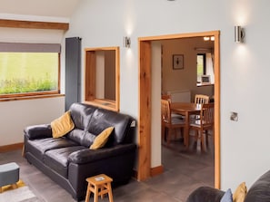 Living room | Red Kite Cottage - Mill Farm Holiday Cottages, Heyope, near Knighton