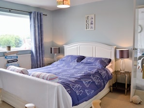Double bedroom | Galleons Reach, Yelland, nr. Bideford