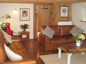 Cosy living room | The Last Barn, Valast Hill, near Stackpole