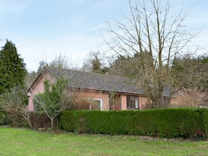 Exterior | West View, Sturminster Marshall, nr. Wimborne