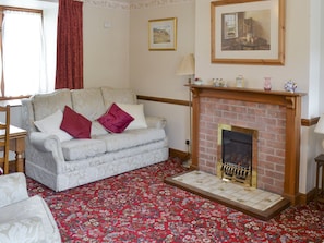 Spacious living room with convenient dining area | Cow Pasture Cottage - Studley House Farm Cottages, Ebberston, near Scarborough