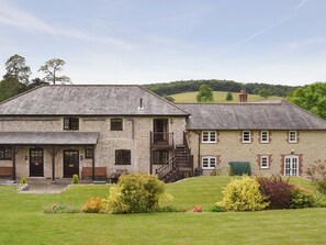 Tasteful barn conversion | Stable Cottage - Drayton Farm Barns, East Meon, Petersfield