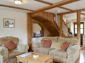 Cosy living area | Stable Cottage - Drayton Farm Barns, East Meon, Petersfield