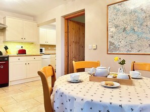 Dining Area | Dairy Farm Cottage - Dairy Farm Cottages, West Caister