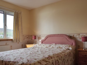 Double bedroom | Shore View, Portree