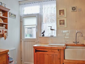 Kitchen | Coble Cottage, Flamborough