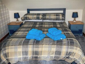 Double bedroom | 3 Breckery, Staffin, Isle of Skye