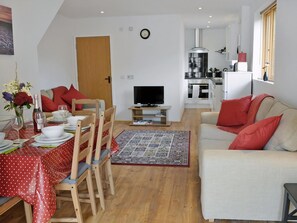 Open plan living/dining room/kitchen | Vigoes Holiday Homes - Holly, Sheffield Park