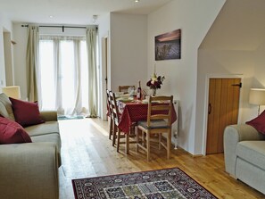 Open plan living/dining room/kitchen | Vigoes Holiday Homes - Holly, Sheffield Park
