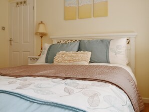 Double bedroom | Sea Haven, Heacham