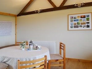 Kitchen/diner | The Old Calf House, Little Baddow, nr. Chelmsford